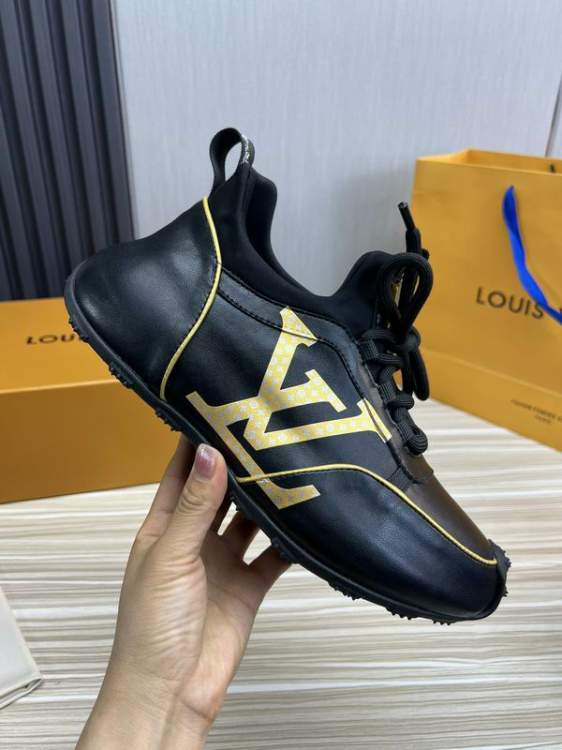Picture of Louis Vuitton Shoes _SKULVsz38-44mnf0110916777